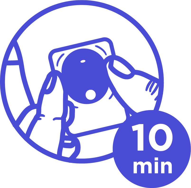 Hände bringen CGM Smart Transmitter mithilfe von Pflastern an.